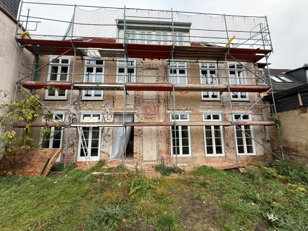 Hofseite Mühsam Neuruppin vor der Sanierung